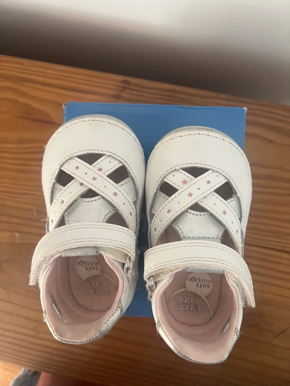 Stride Rite Kiki 2.0 white MaryJanes - Picture 5 of 5